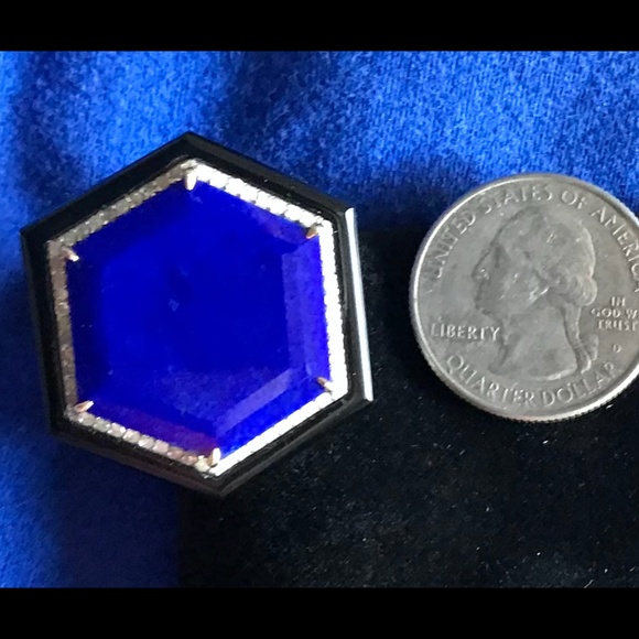 Luxurious Lapis Lazuli, Black Onyx, and Diamond Statement Ring - Picture 3 of 3